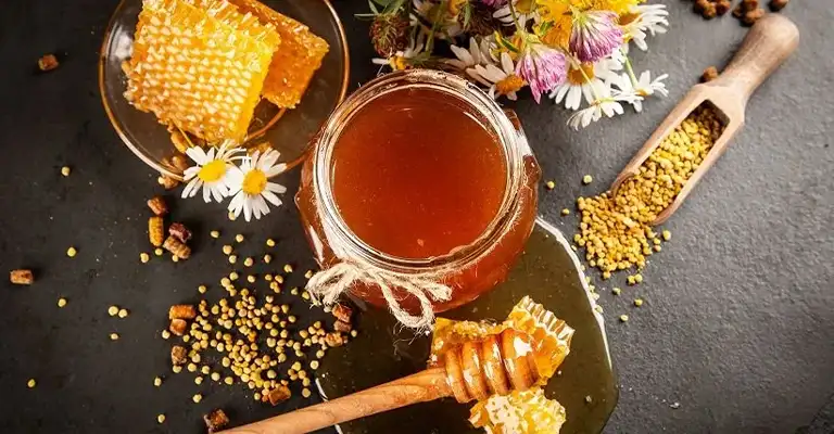 خواص ضدالتهابی عسل و نقش آن در بهبود زخم‌ها