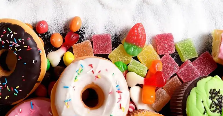 نکاتی برای والدین در مصرف شیرینی کودکان