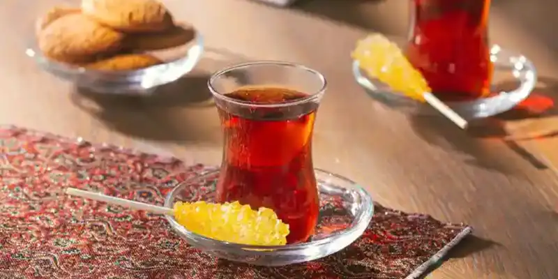 نبات زعفرانی عسلک